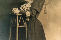 Great-Aunt-Myra-Watkins-1908