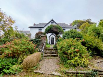 Lodge Farmhouse